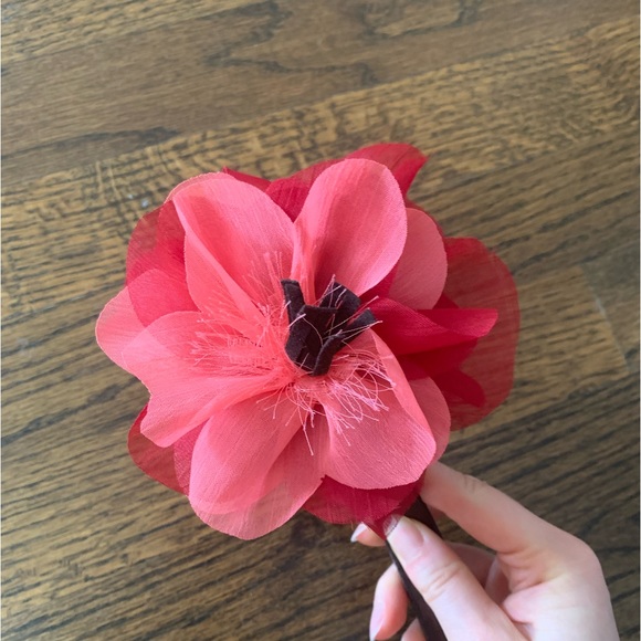 New Hollister Women’s Genuine Leather Flower Belt Size XS/S - Picture 2 of 6